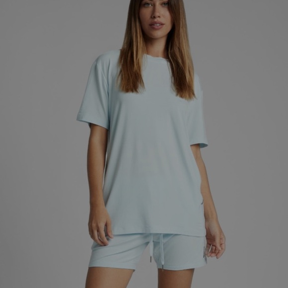 Cloud Lounge Tee - Picture 3 of 6